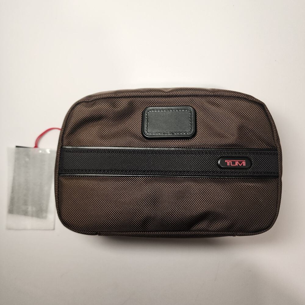 NWT Tumi GEN 4.3 - 8.5” Ballistic Zippered Split Travel Dopp Kit - COFFEE BROWN